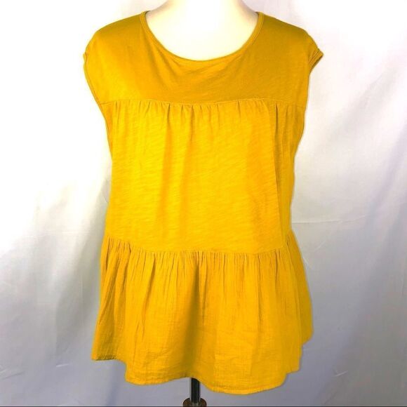 VELVET BY GRAHAM & SPENCER ANTHROPOLOGY TIERED TOP - Picture 2 of 7